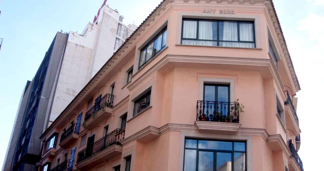 Construcción Consciente - Fachada Plaza España